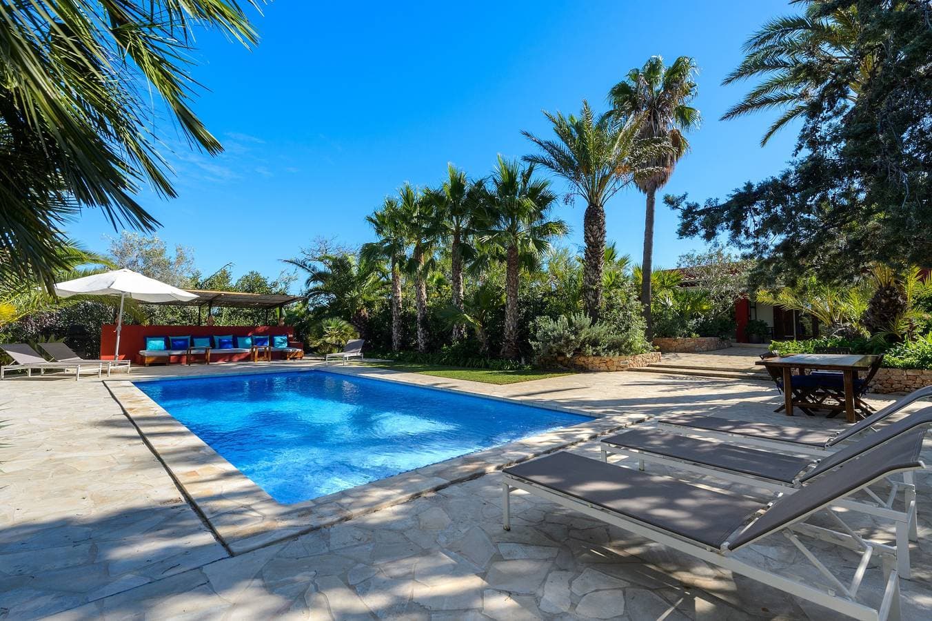 La Vila Ibiza 1