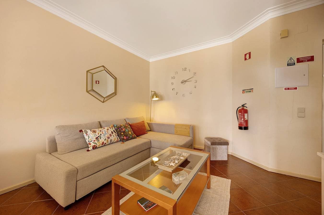 Foto 8 von 34: Ferienwohnung 'Sol Do Atlântico' mit Gemeinschaftspool, WLAN und Klimaanlage