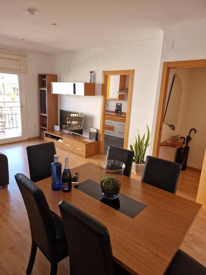 Foto 2 von 41: Three-Bedroom Apartment