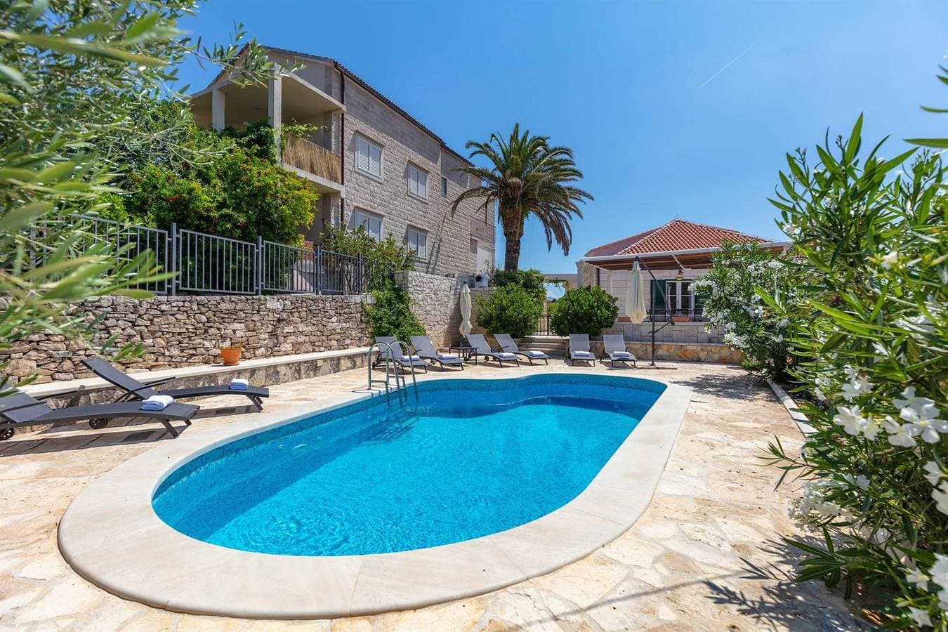 Foto 4 von 32: Villa Mir Vami, Insel Brač in Strandnähe