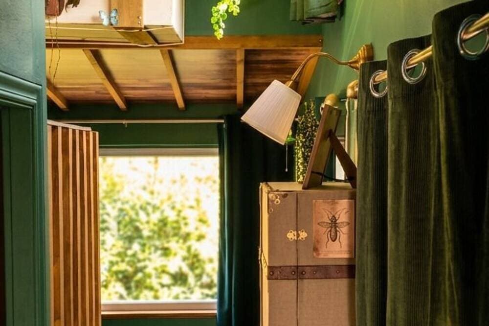Foto 10 von 30: Tiny house-Traditionell-Ensuite mit Dusche-Terrasse