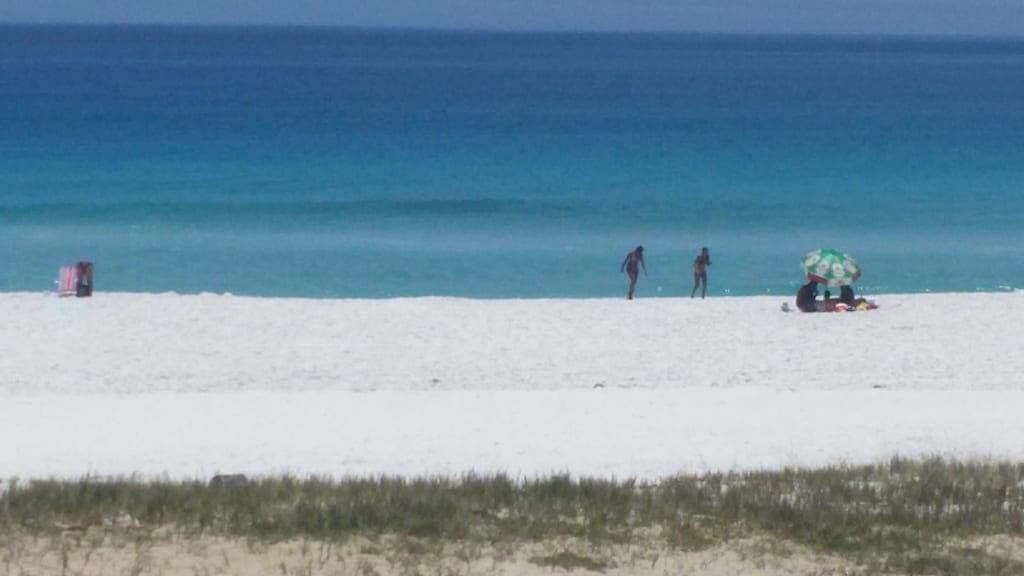 Foto 11 von 30: Sie im Paradies in Arraial do Cabo, tolles Haus mit Blick auf den Strand. Verpassen Sie es nicht!