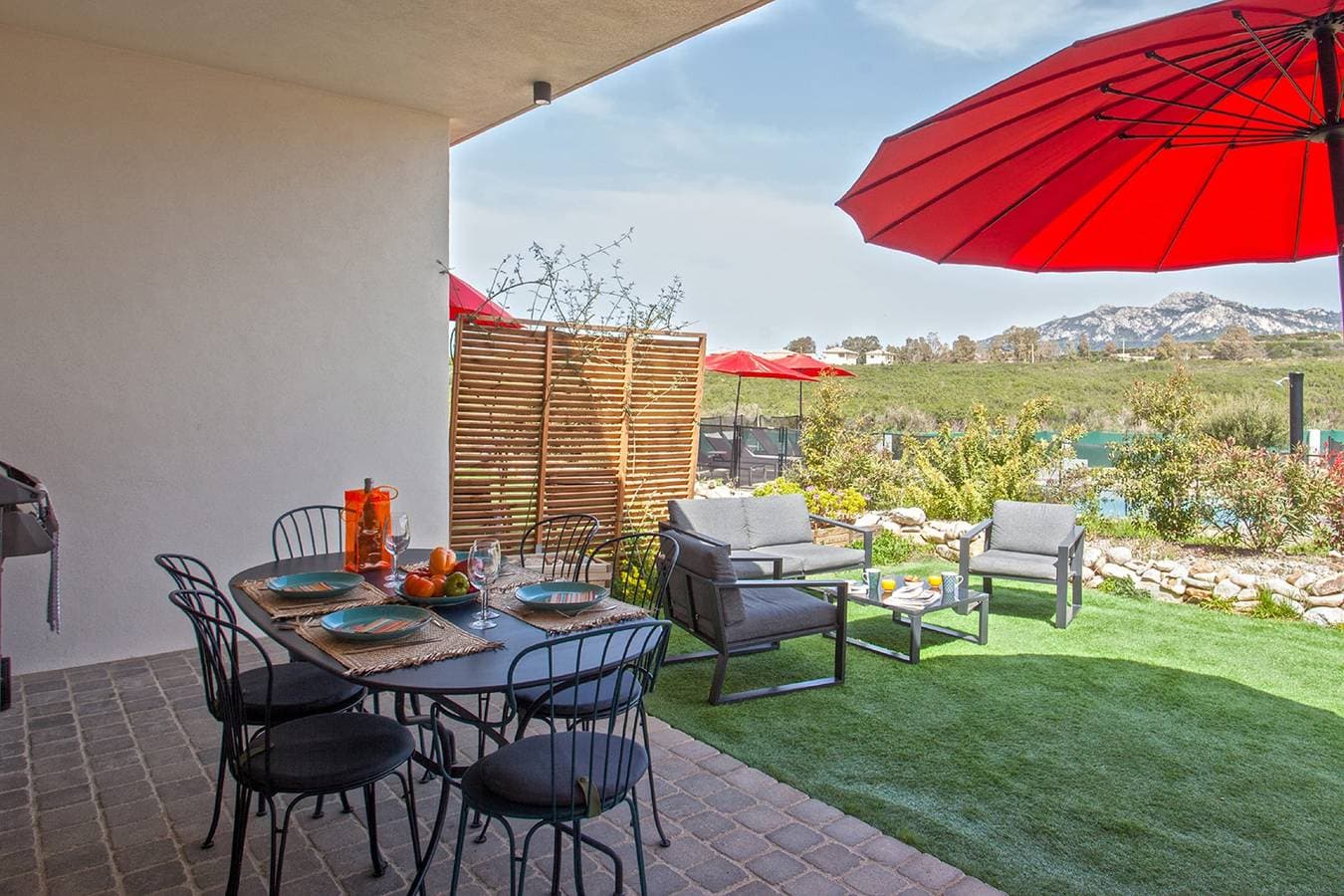 Foto 12 von 41: Ferienwohnung für 6 Personen mit Garten