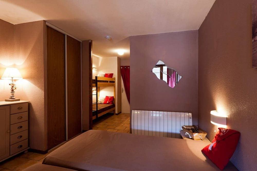 Foto 6 von 18: Studio 4 Pers, geräumiger Balkon, WIFI, Parkplatz, Haustiere erlaubt