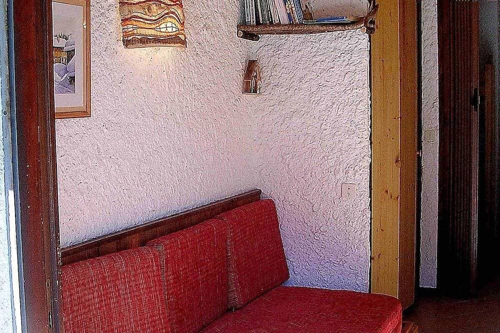 Foto 2 von 17: Bis 200m skipiste, 1te Etage, blick berg, balkon, fernseher, schließfach für die skier, 24m²