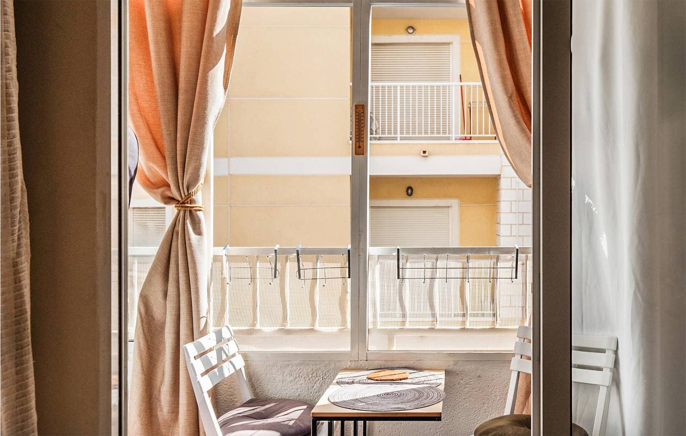 Foto 4 von 14: Appartement am Strand mit AC und Terrasse