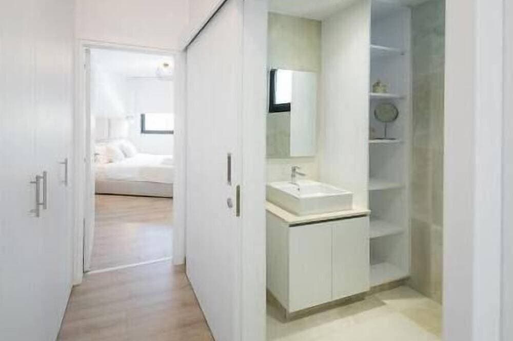 Foto 9 von 25: CasaMar - Upscale One-Bedroom Apartment by the Sea