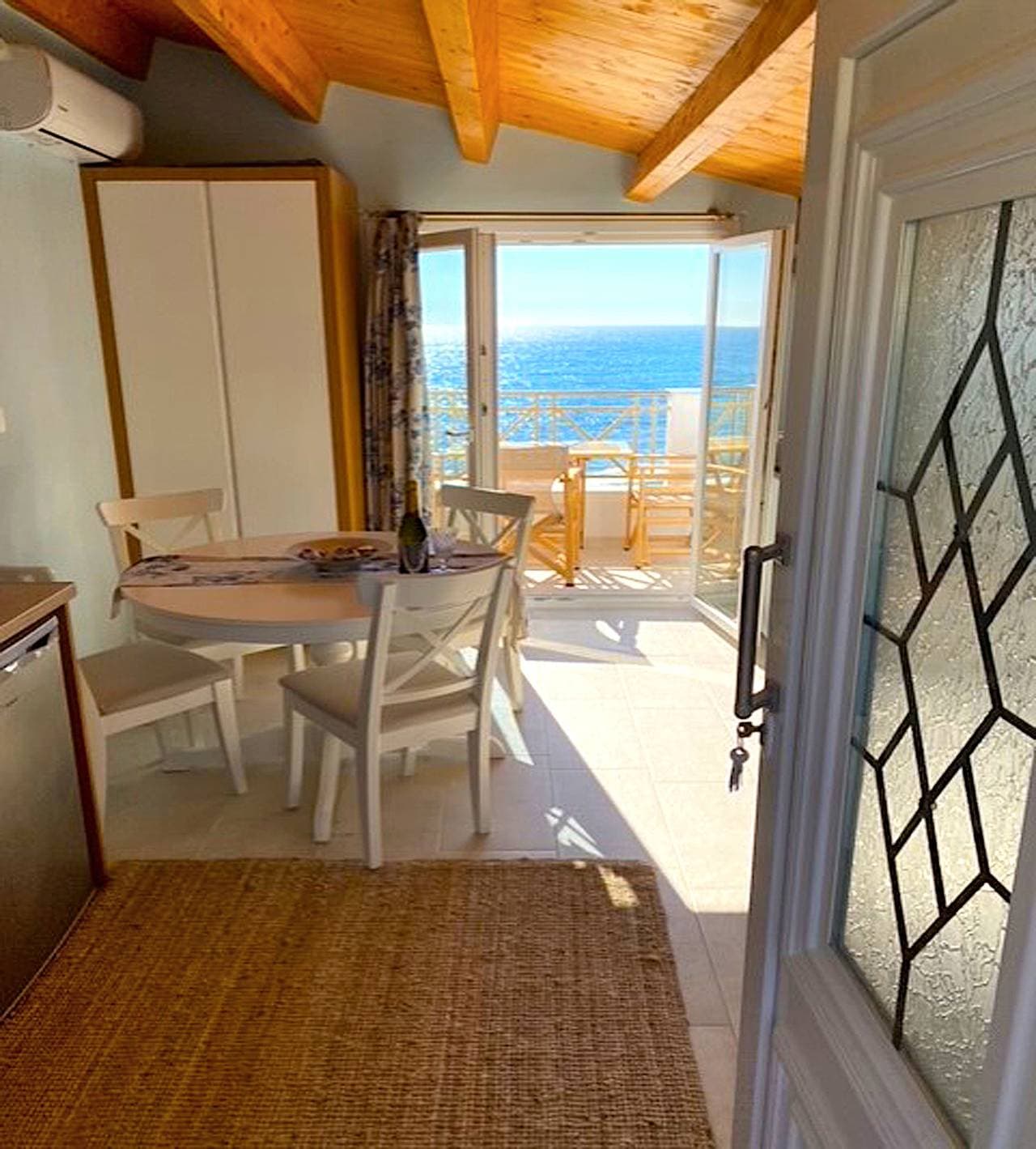 Foto 10 von 24: Loft-Apartment am Strand - Agios Gordios, Korfu