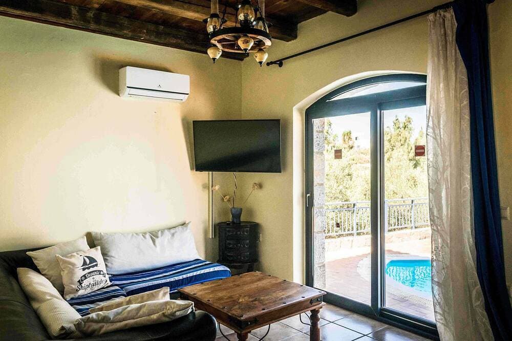 Foto 11 von 12: Niriides Villas | Thetis | Villa 3-bedrooms with private pool