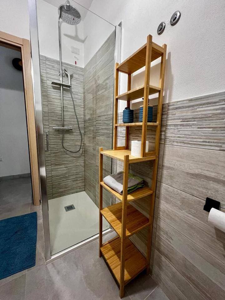 Foto 13 von 21: One-Bedroom Apartment
