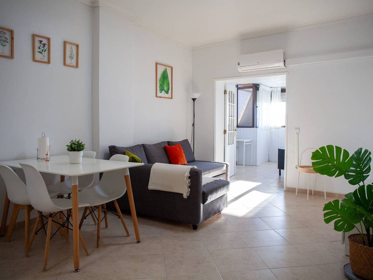 Foto 2 von 24: Just4u Wohnung 2 mit AC in der Nähe von Lissabon und Strand