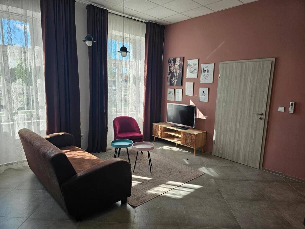 Foto 2 von 14: One-Bedroom Family Apartment