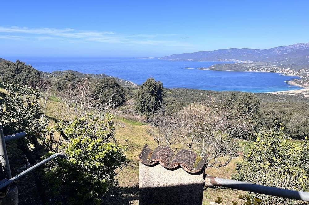 Foto 9 von 15: Rez de Villa 5 min from the beach.15/20 min from Ajaccio