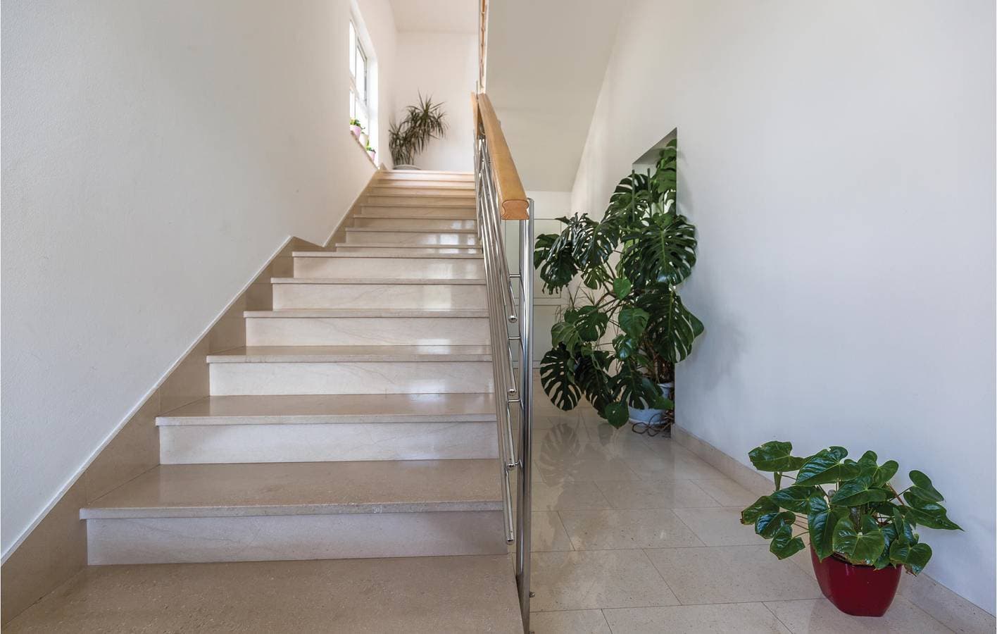 Foto 5 von 18: Modernes Apartment mit Terrasse, 800 m vom Zentrum von Makarska und 700 m von der Küste entfernt