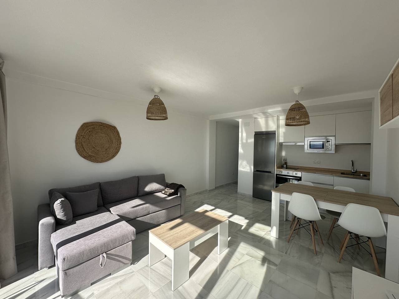 Foto 2 von 23: Ferienwohnung für 4 Personen mit Terrasse
