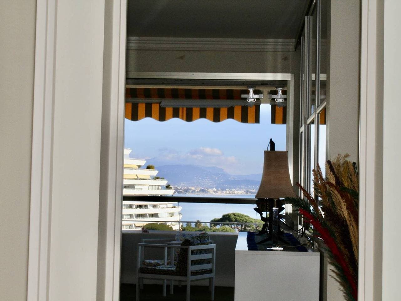 Foto 9 von 26: 3-Zimmer-Wohnung mit Terrasse, 4 Betten, Klimaanlage, Villeneuve-Loubet Strand