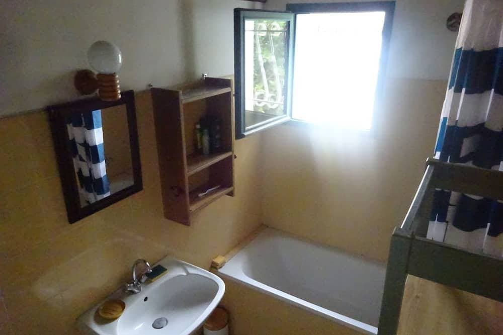 Foto 5 von 16: Authentic village house with