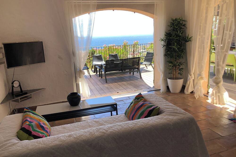 Foto 9 von 30: Villa *** 4p Meerblick 180 ° Carqueiranne Blick auf Porquerolle Pisc. Private