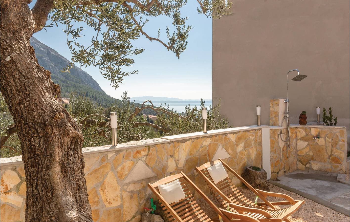 Foto 10 von 29: Gemütliche Ferienwohnung mit Terrasse, WLAN und Parkplatz in der Nähe der Küste von Makarska