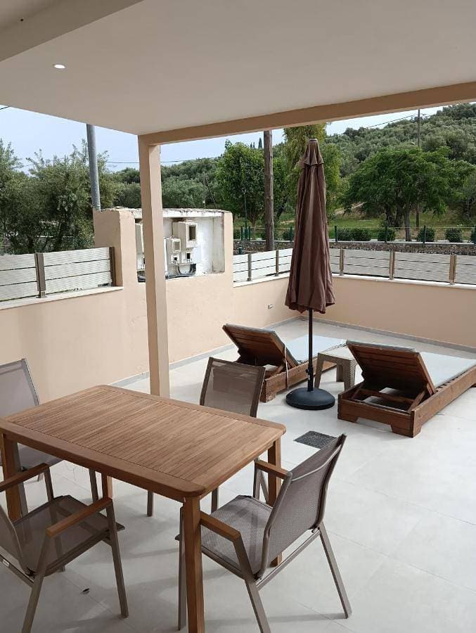 VillaPouliezos Apartments 1