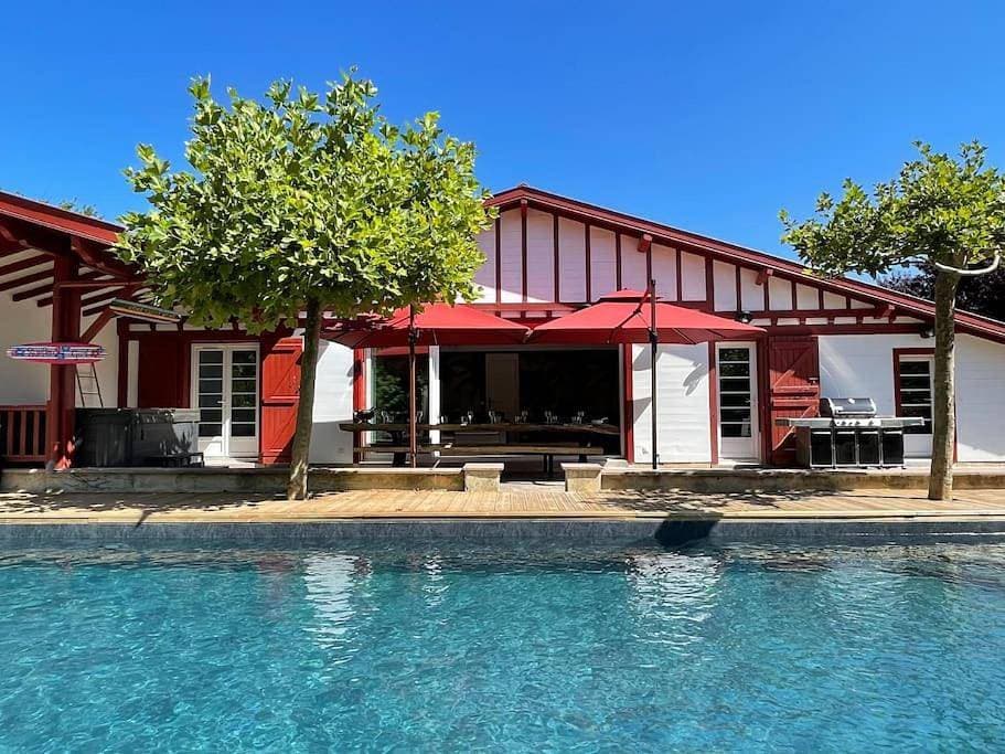 Magnifique Villa avec Piscine-Jacuzzi-coin fitness 1