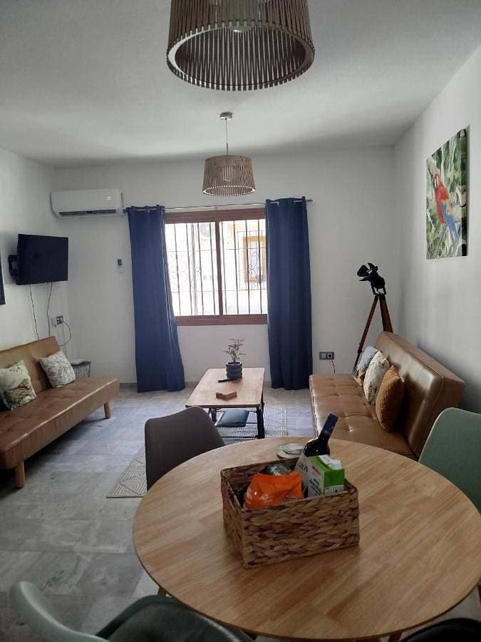 Foto 4 von 43: Two-Bedroom House