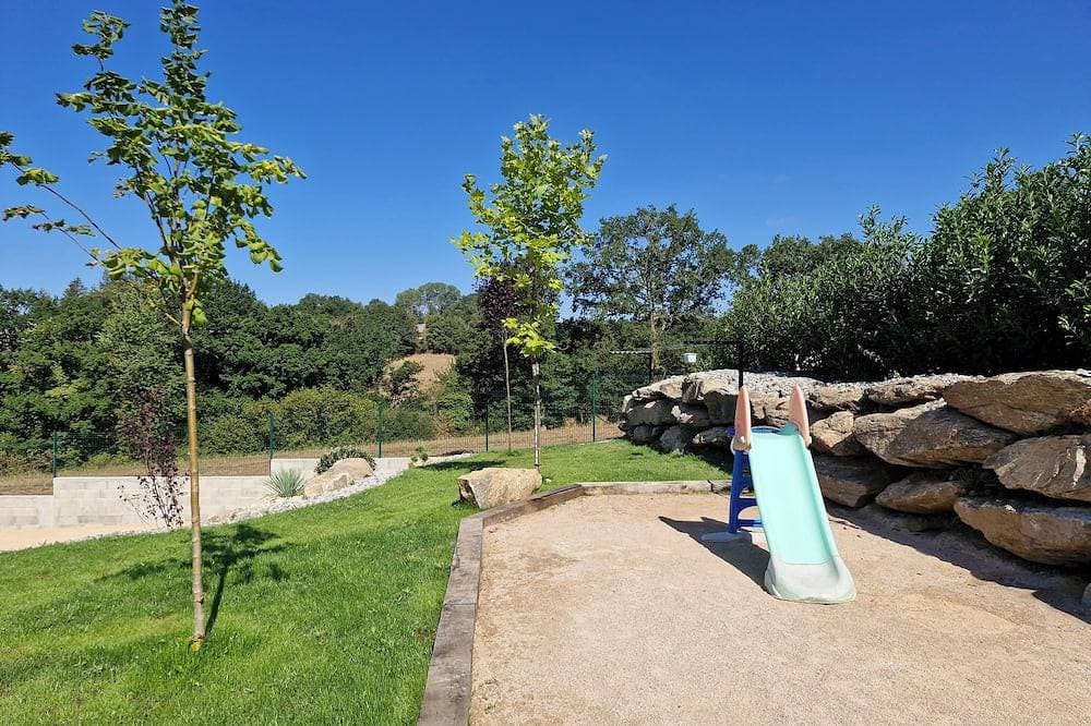 Foto 13 von 24: Salles-Curan-Haus mit Terrasse und umzäuntem Garten 100m entfernt. Pareloup See