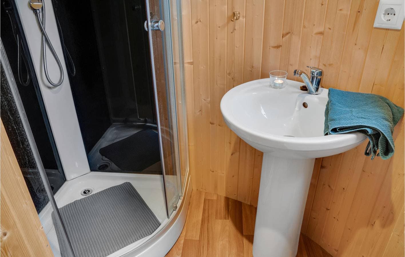 Foto 12 von 14: Ferienhaus für 2 Personen mit Terrasse