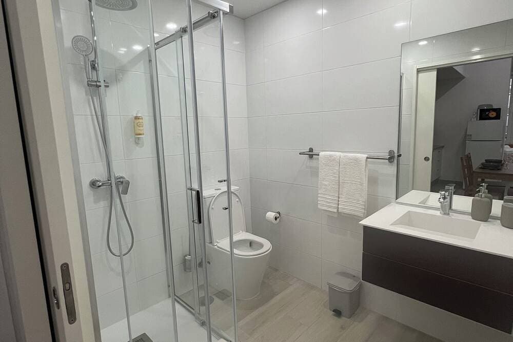 Foto 3 von 8: Cozy 1-bedroom studio apartment in lovely Fátima with AC