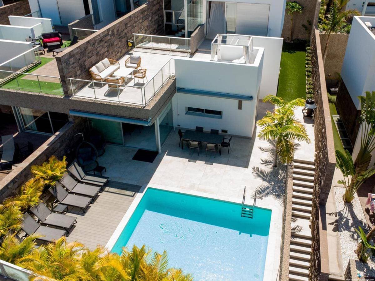 Luxury Villa Del Duque Renovated 1