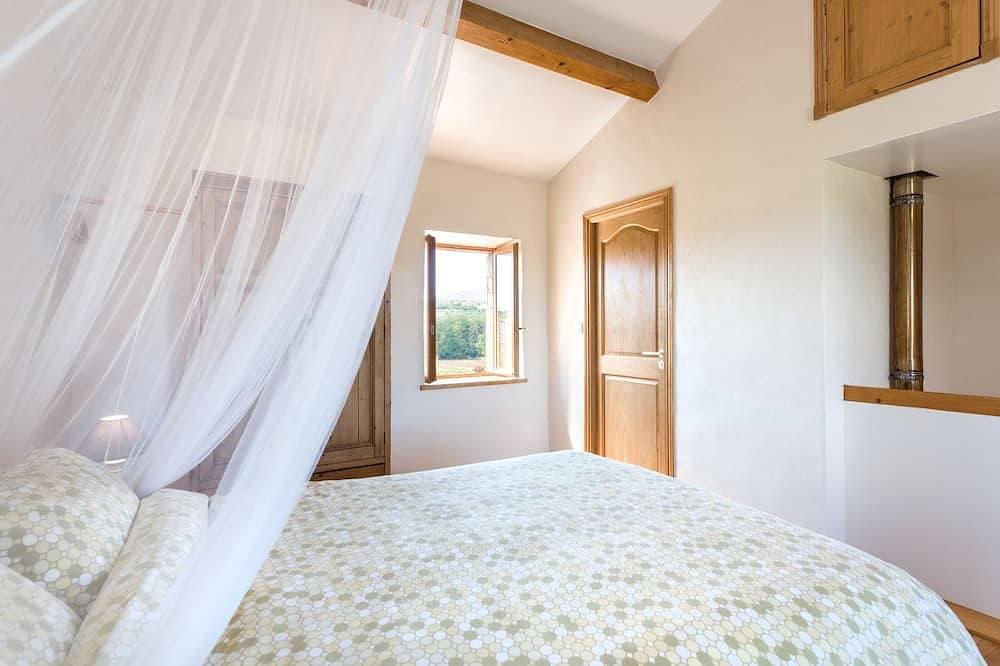 Foto 7 von 27: La Petite Grange - umgebaute gewölbte Scheune - Südliche Ardèche - 2 Schlafzimmer mit Bad