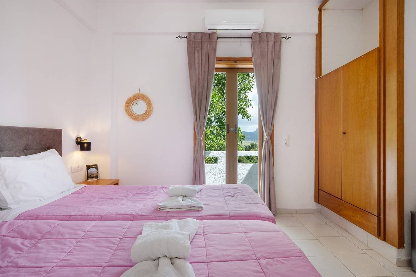 Foto 6 von 24: Zimmer „Athena“ mit Bergblick, WLAN und Klimaanlage