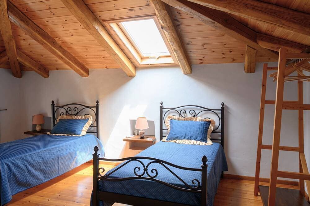 Foto 6 von 16: Lavender Cottage, Lioriza Houses Zakynthos
