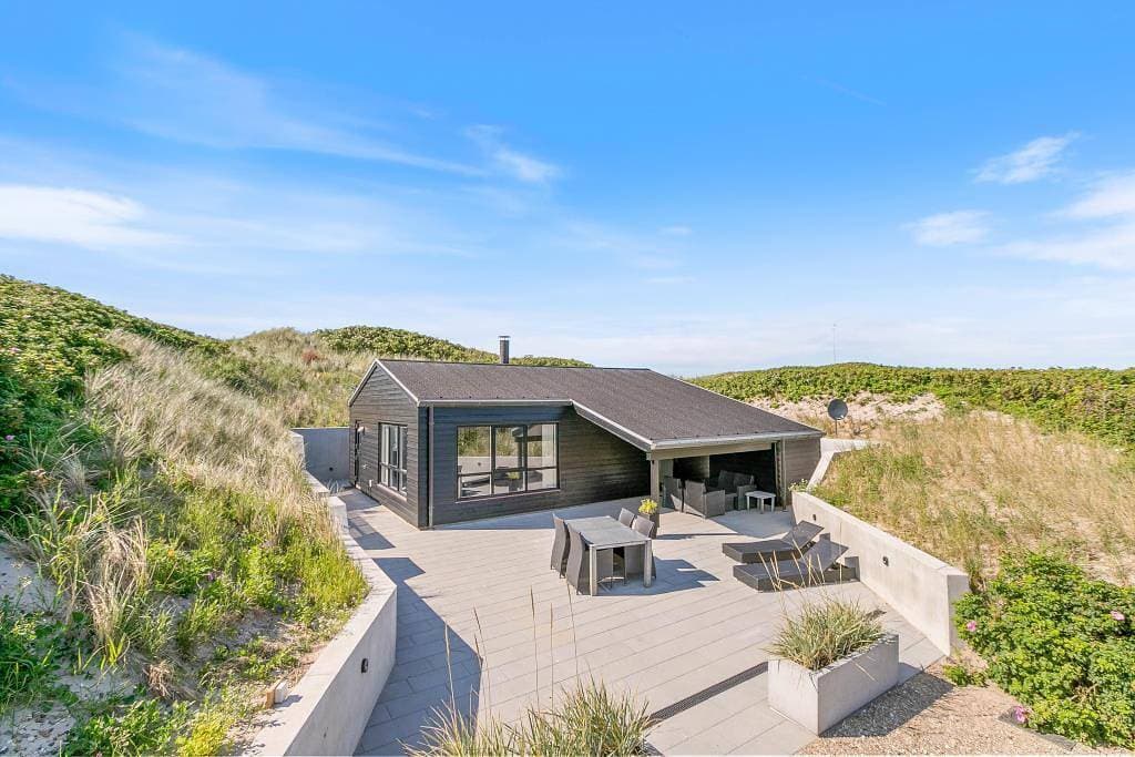Foto 2 von 34: Modernes Ferienhaus in Premium Lage, 25 Meter zum Strand