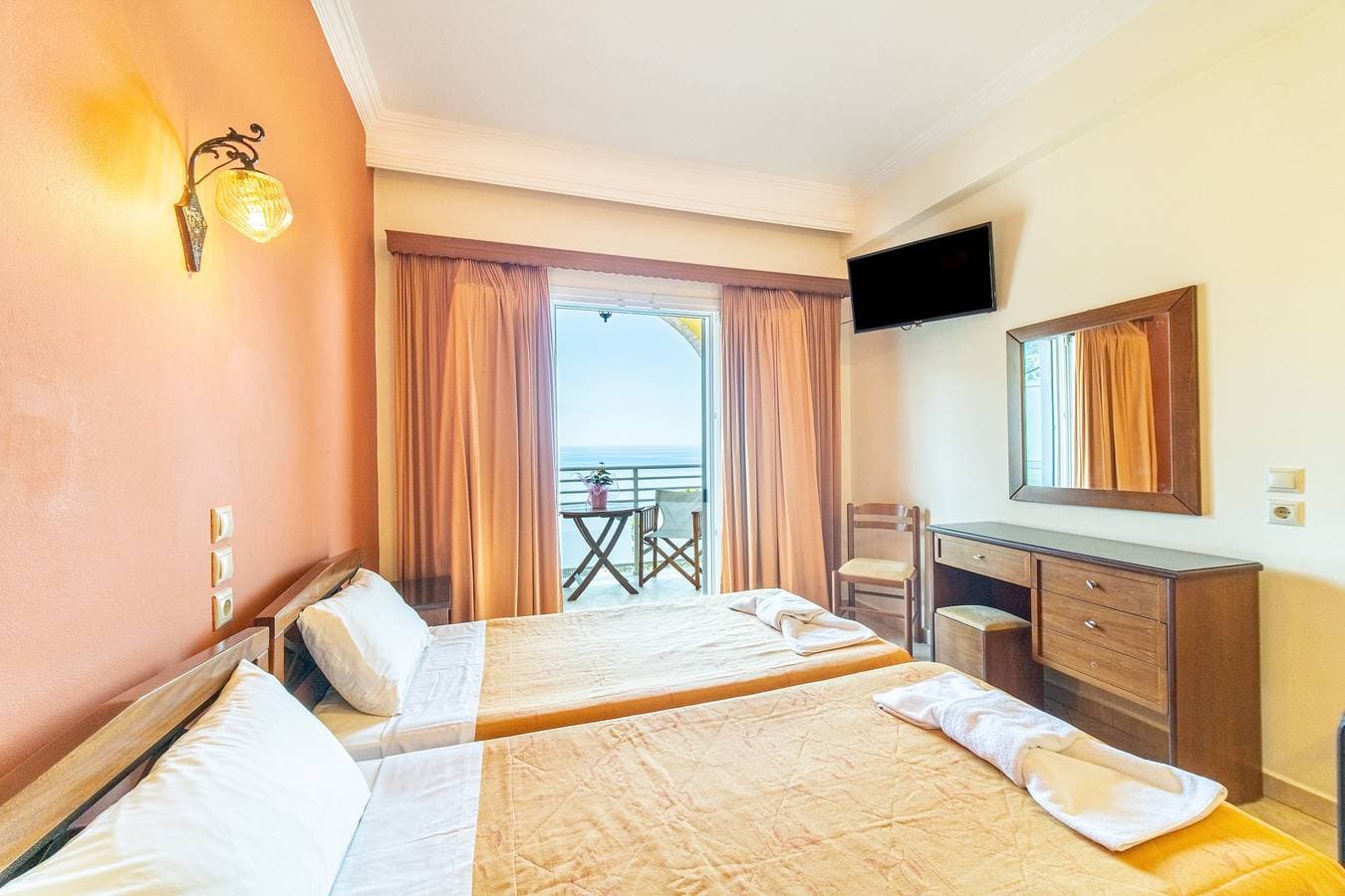 Foto 8 von 27: Einzimmerwohnung "Mazis Studio A" mit Meerblick, Balkon und WLAN
