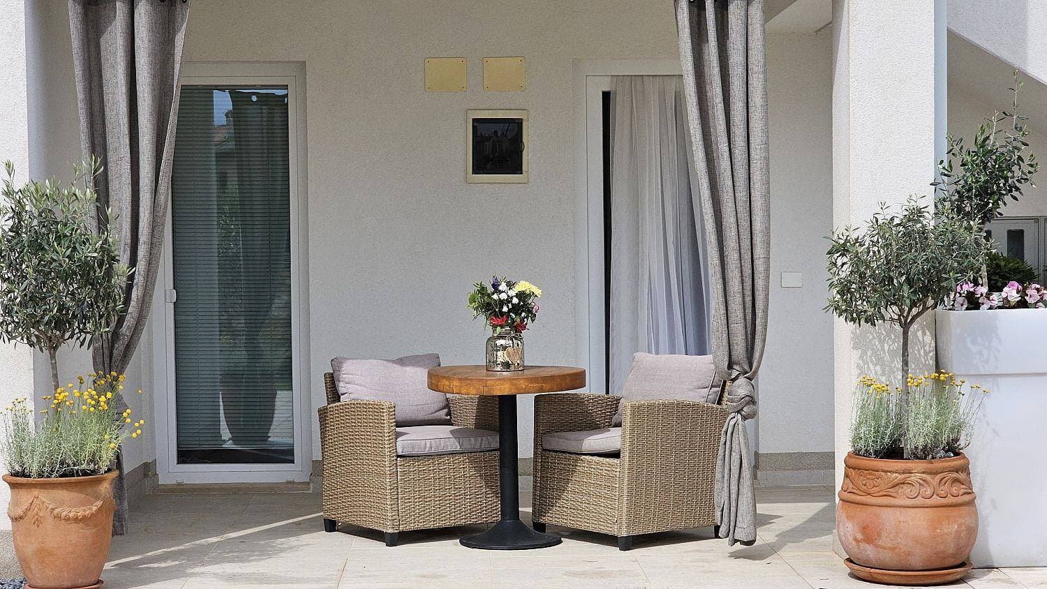 Foto 13 von 23: Hundefreundliches Luxusapartment mit Pool, Babybett, Parkplatz, WiFi
