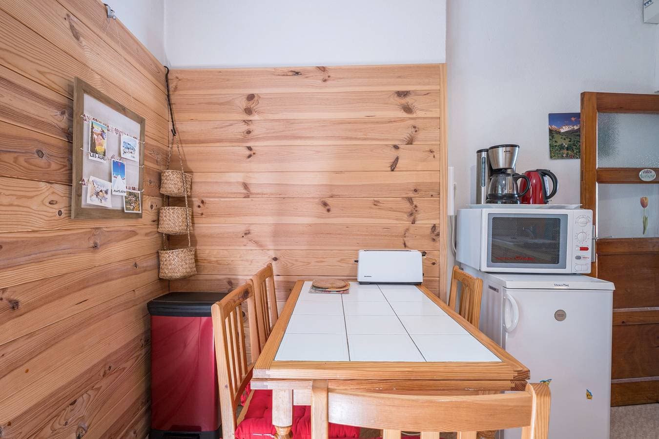 Foto 7 von 20: Ferienwohnung 'Rose Des Neiges' mit Bergblick, Gemeinschaftsgarten und Wi-Fi