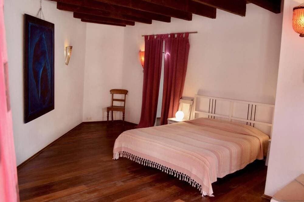 Foto 4 von 30: Appartement Casa Hibisco mit schönem Garten