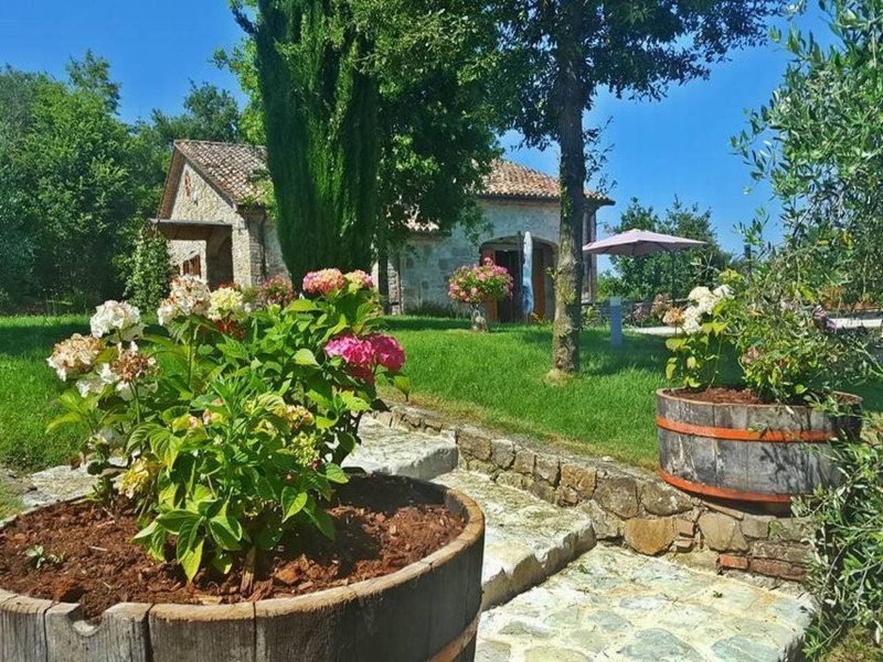 Foto 3 von 27: Villa mit privatem Pool zwischen Umbrien und der Toskana