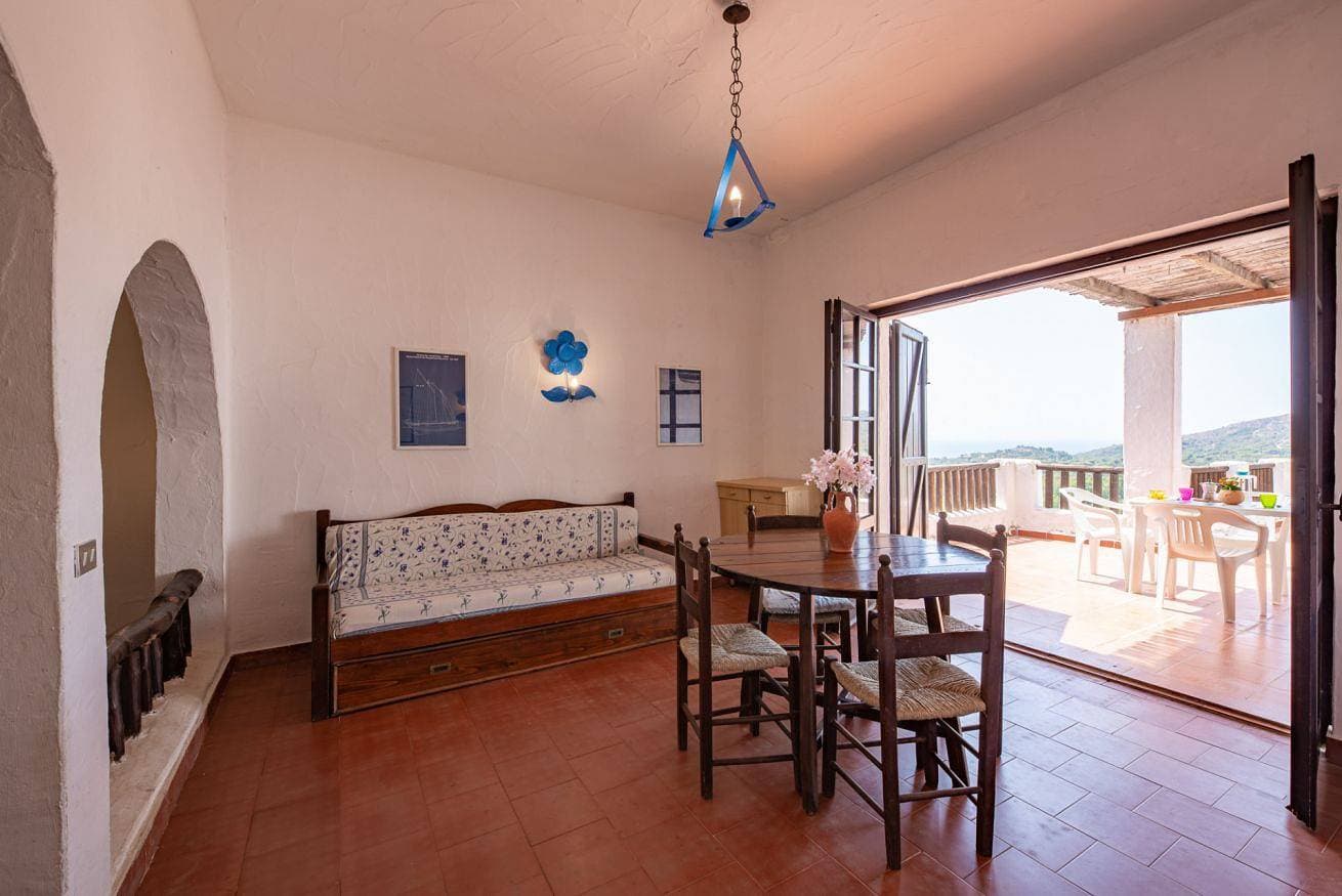 Foto 12 von 30: Ferienhaus für 3 Personen mit Balkon/Terrasse