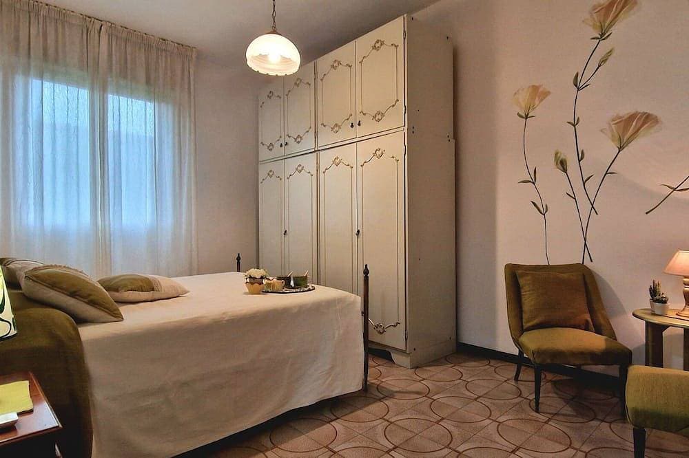 Foto 2 von 30: Ferienhaus in Torre Del Lago Puccini mit 4 Schlafzimmern 8 Schlafplätzen