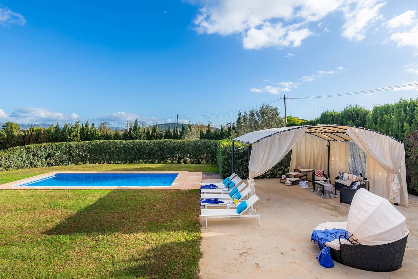 Foto 3 von 34: Finca Llum: Landhaus mit Bergblick, privatem Pool und WLAN bei Manacor