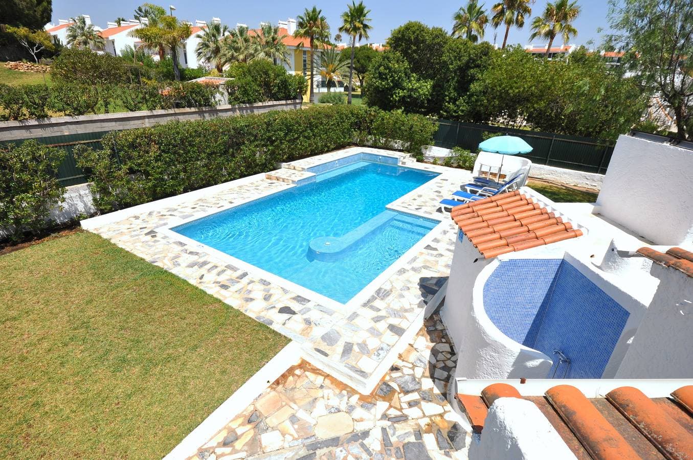 Foto 8 von 25: Herrliche einstöckige Villa, privater Pool, kostenlose Klimaanlage und WLAN