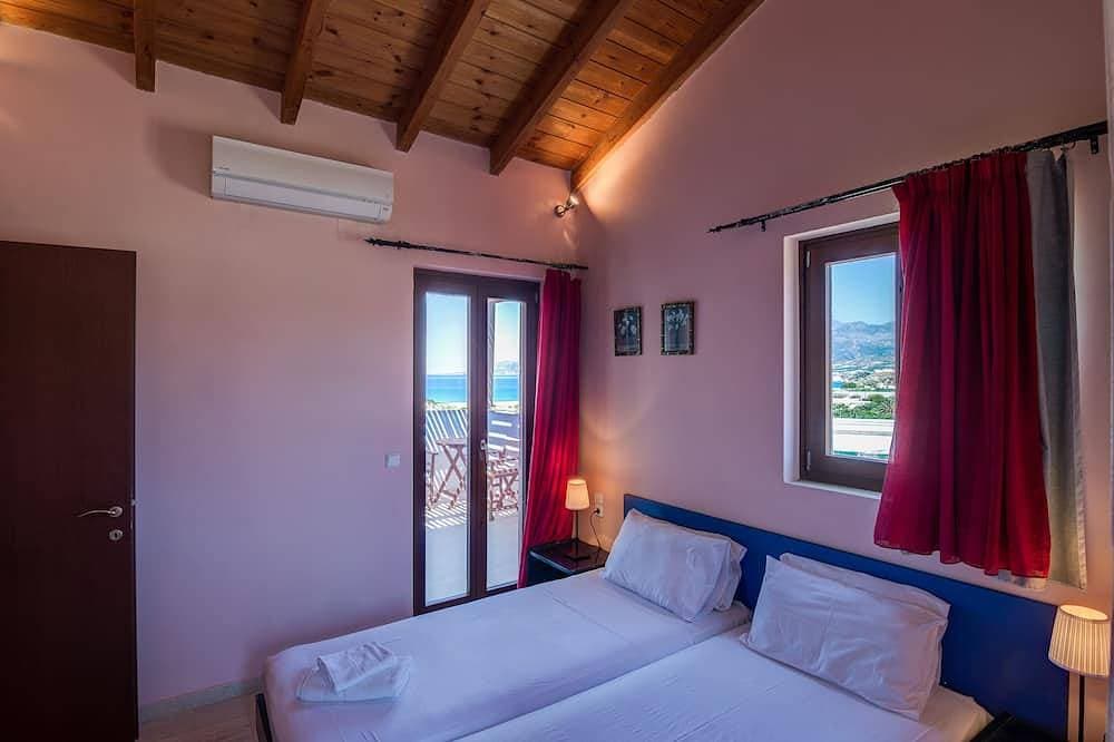 Foto 4 von 19: Makrigialos: Athena Villa mit 3 Schlafzimmern, private Pool, Meerblick, Wifi
