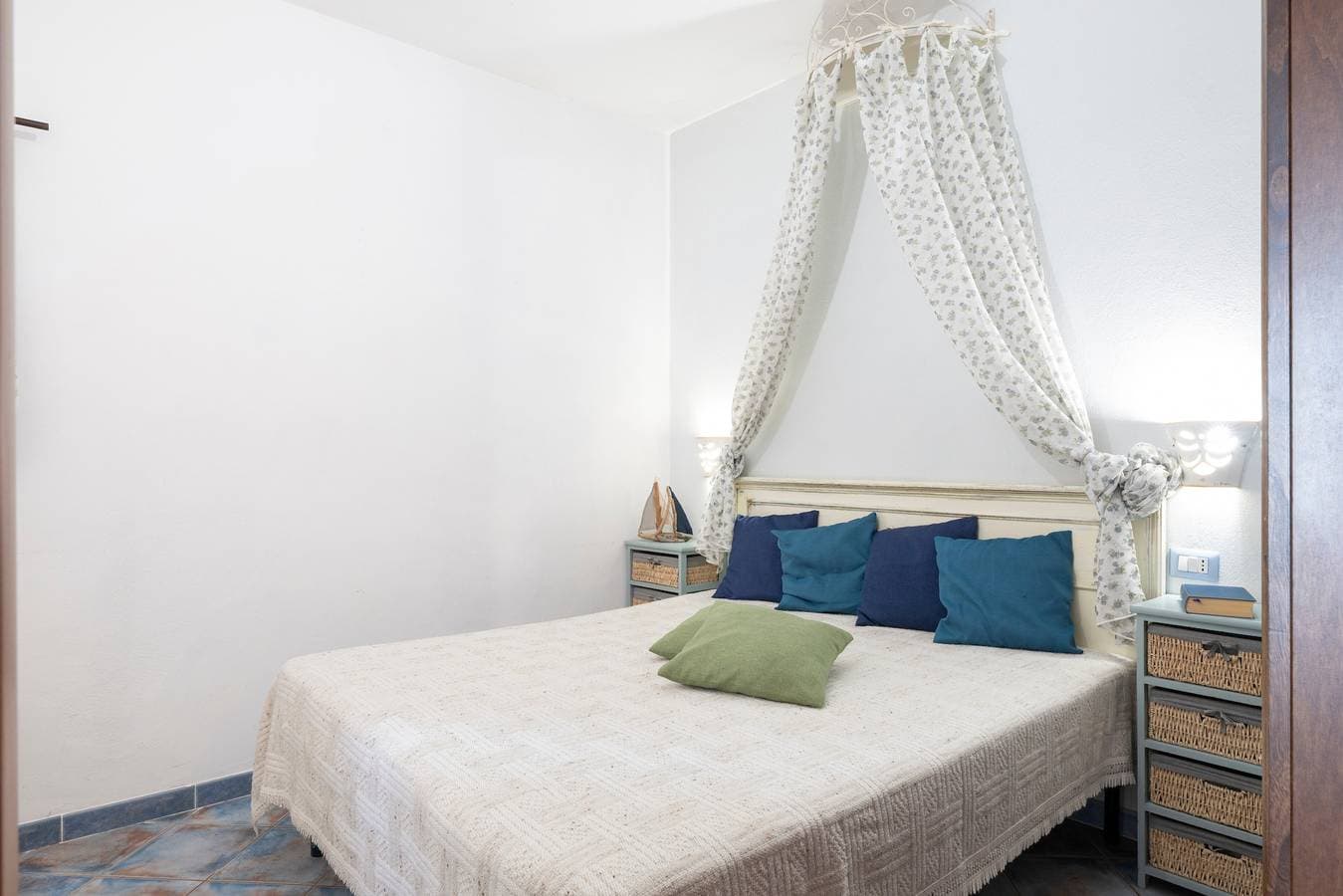 Foto 11 von 32: Ferienwohnung 'Vista Mozzafiato' mit Meerblick, Wi-Fi und Klimaanlage