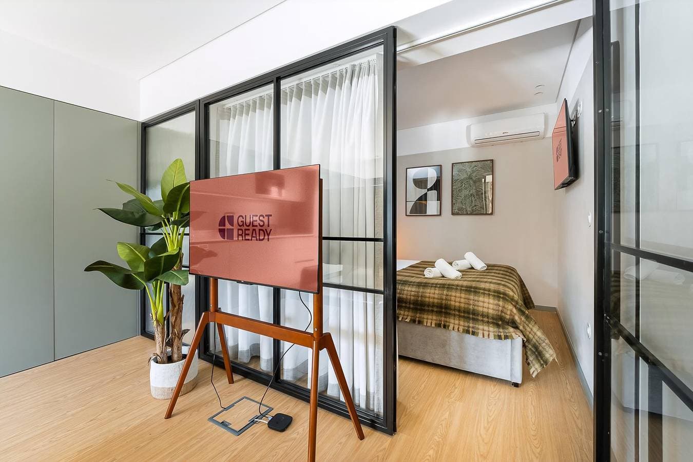 Foto 6 von 33: Ferienwohnung für 4 Personen mit Balkon