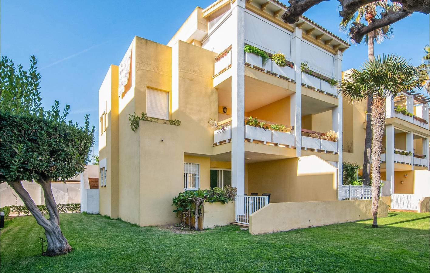 Foto 9 von 22: Gemütliches 65 qm Apartment mit Pool, Terrasse und Strandzugang