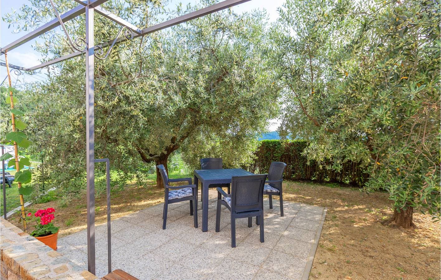 Foto 10 von 20: Ferienwohnung für 4 Personen mit Terrasse