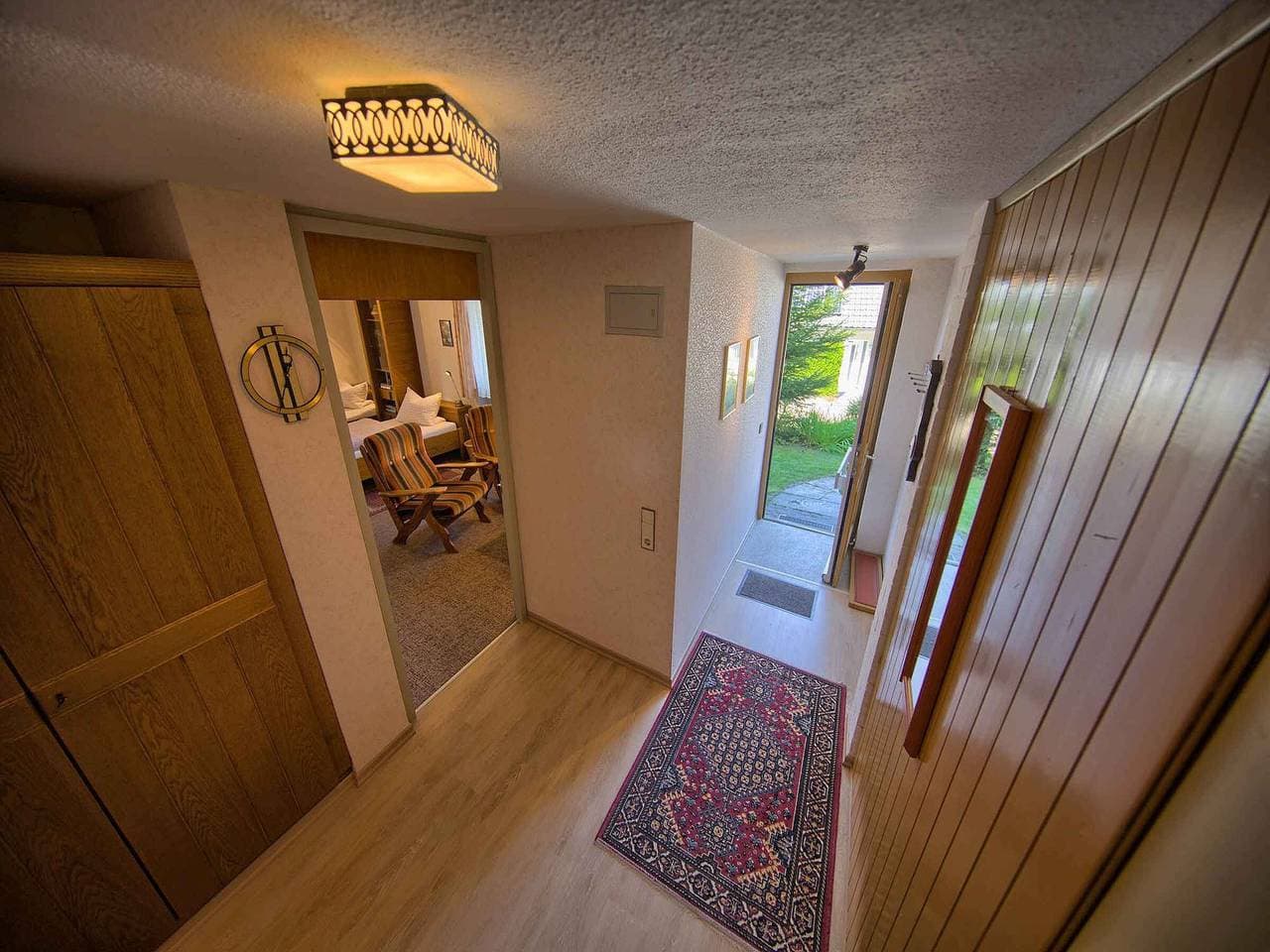 Foto 9 von 18: Ferienwohnung 'Kaltenbach' mit Gemeinschaftsterrasse, Gemeinschaftsgarten und Wi-Fi