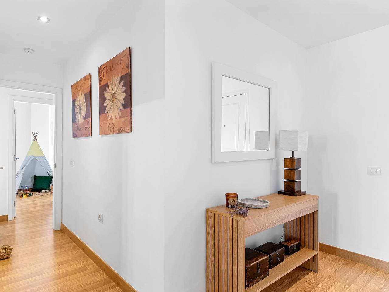 Foto 7 von 40: Ferienwohnung für 7 Personen mit Terrasse